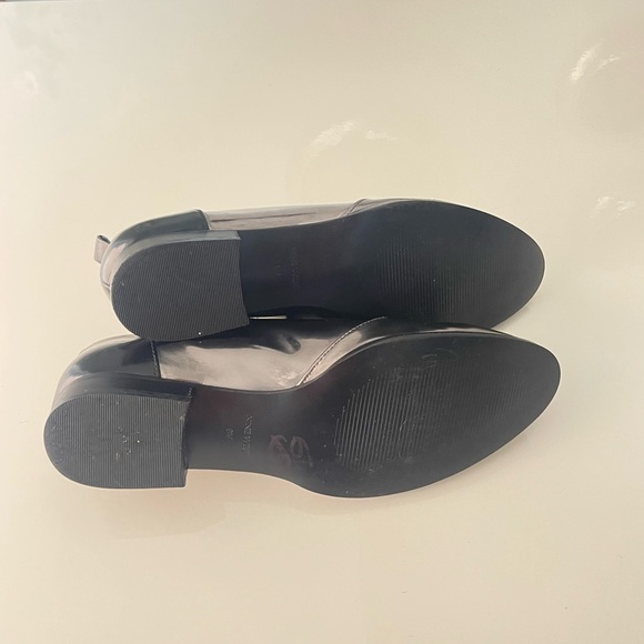 Nine West Oxford Metallic Shoes - Picture 7 of 8